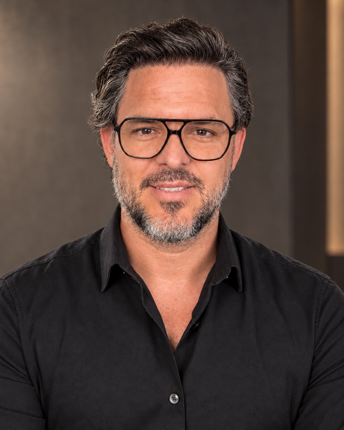 Hakan Kaveller M. A.